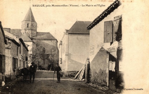 Town hall and church
Saulge