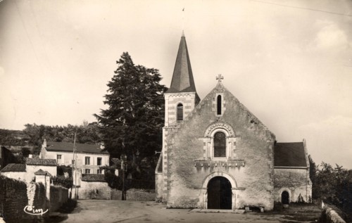 Church
Iteuil