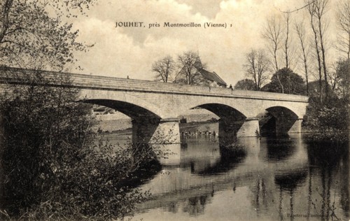 Pont et la Vienne
Jouhet