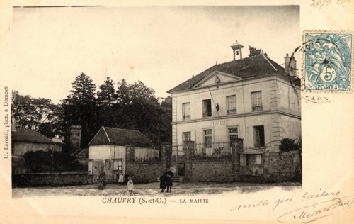 Chauvry,
Mairie