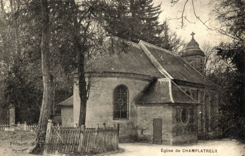 Champlatreux,
Church