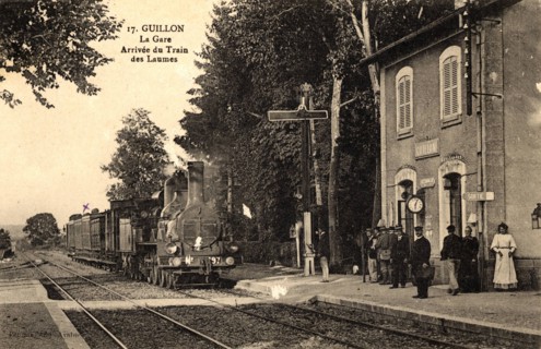Guillon,
Gare