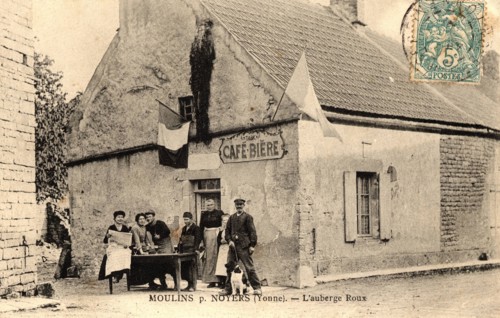 MOULINS