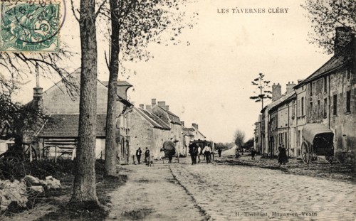 TAVERNES