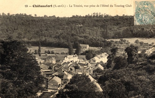 CHATEAUFORT