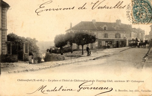 CHATEAUFORT
