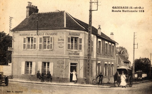 GAMBAIS,
Hostelry