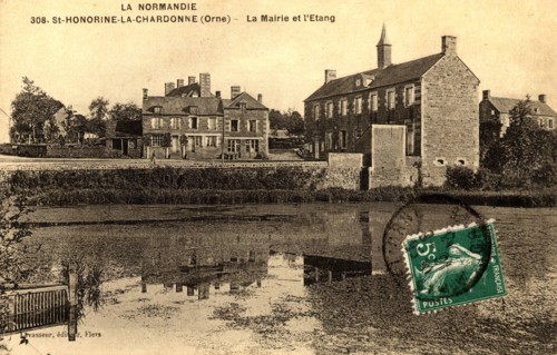 SAINTE-HONORINE-LA-CHARDONNE