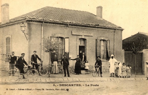 SCENE A  DESCARTES EN ALGERIE