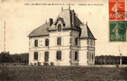MOUTIERS-LES-MAUXFAITS