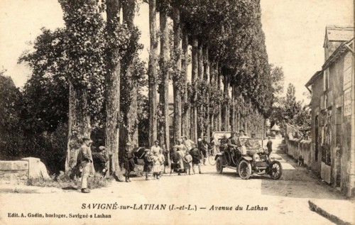 SAVIGNE-SUR-LATHAN