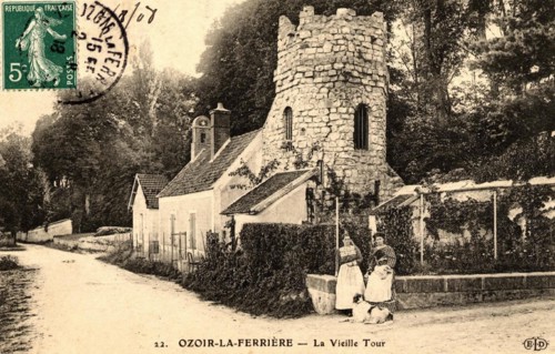 OZOIR-LA-FERRIERE
