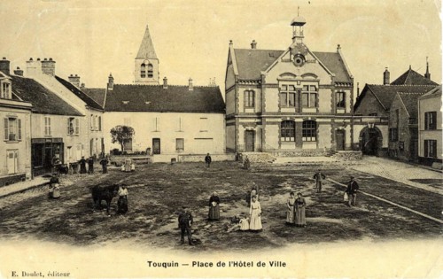 TOUQUIN