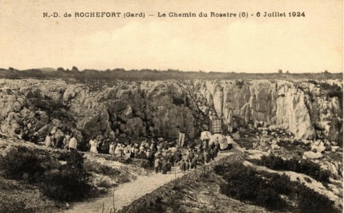 ROCHEFORT-DU-GARD