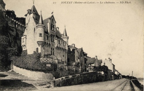 SOUZAY-CHAMPIGNY