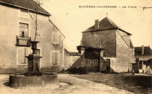 RIVIERE-LES-FOSSES