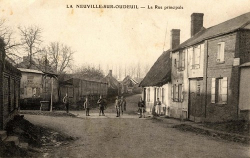 NEUVILLE-SUR-OUDEUIL