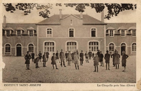 CHAPELLE-PRES-SEES