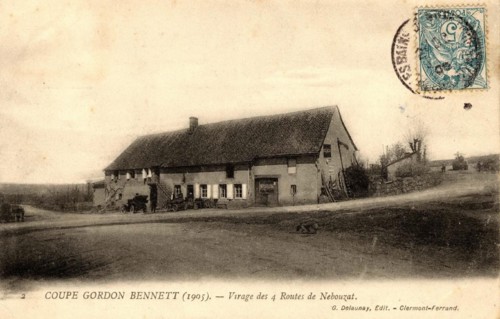 NEBOUZAT