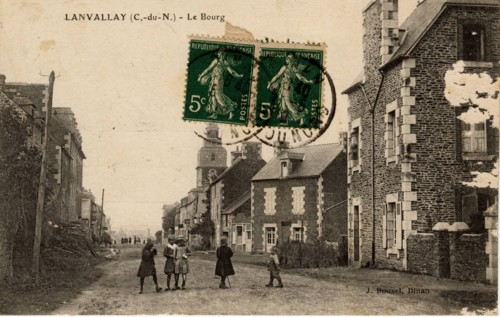 LANVALLAY