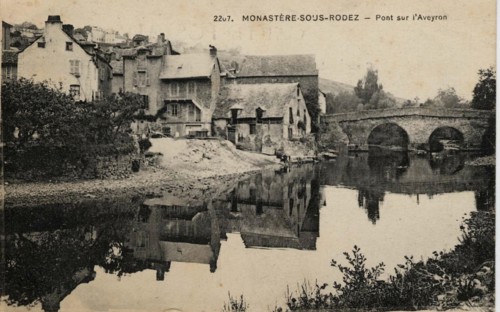 MONASTERE