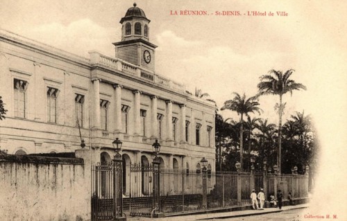 SAINT-DENIS
