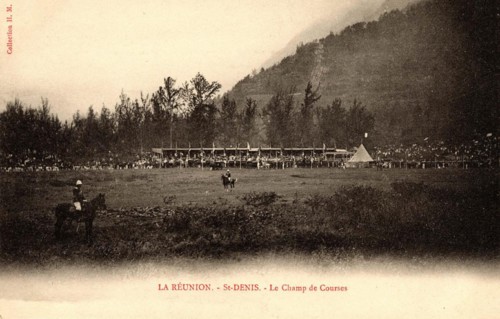 SAINT-DENIS