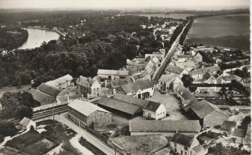 PLESSIS-CHENET