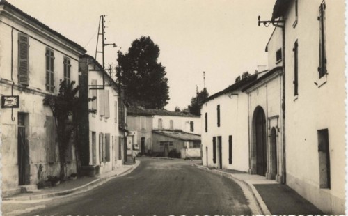 SAINT-BRIS-DES-BOIS