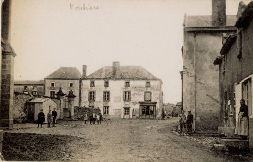 MOUTIERS