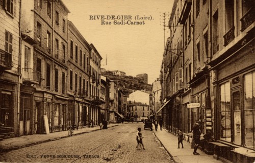 RIVE-DE-GIER*