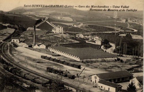 SAINT-BONNET-LE-CHATEAU*