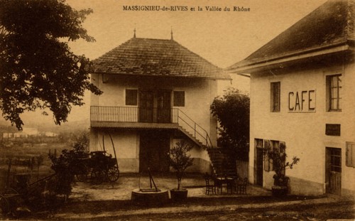 MASSIGNIEU-DE-RIVES
