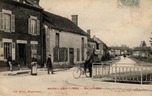 MESNIL-SAINT-PERE