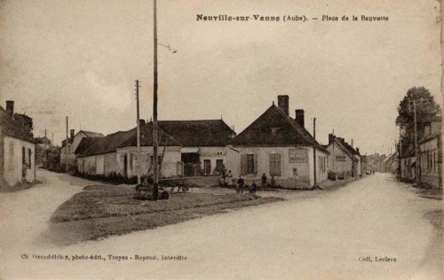 NEUVILLE-SUR-VANNES