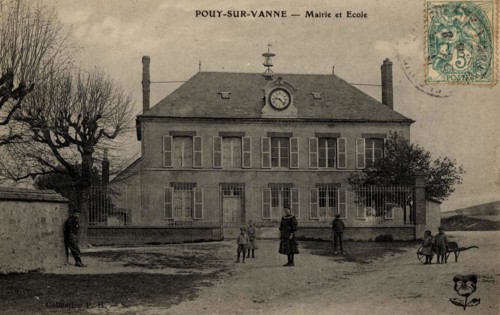 POUY-SUR-VANNES