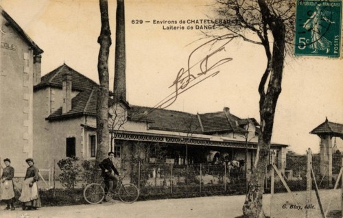 DANGE-SAINT-ROMAIN