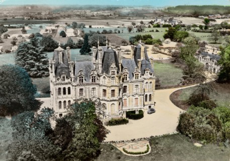 CORNILLE-LES-CAVES