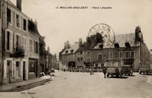 MOULINS-ENGILBERT