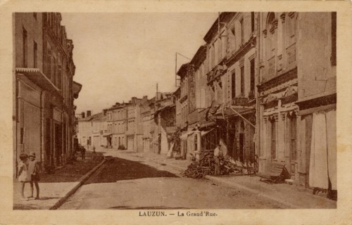 LAUZUN