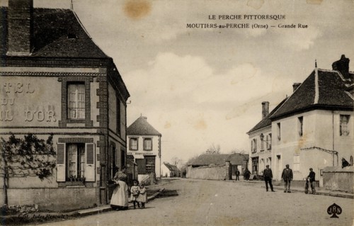 MOUTIERS-AU-PERCHE