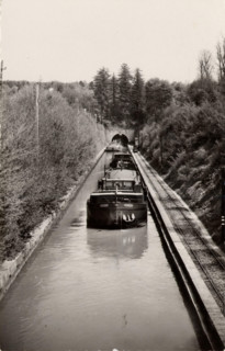 LAY-SAINT-REMY