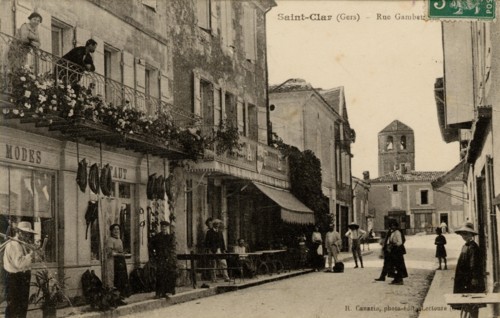 SAINT-CLAR