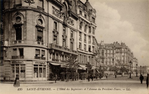 SAINT-ETIENNE