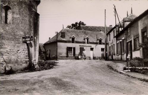 SAINT-ETIENNE-DE-VICQ