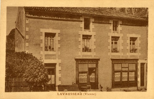 LAVAUSSEAU