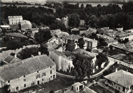 SAINT-GELAIS