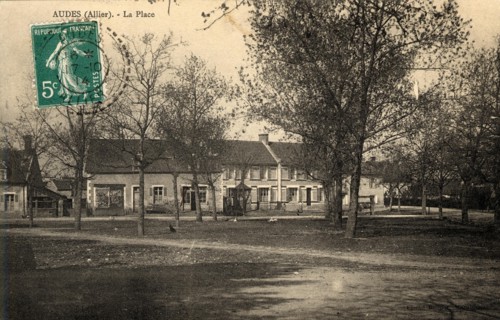 AUDES. Département : Allier (03). Region: Auvergne-Rhône-Alpes (formerly Auvergne)