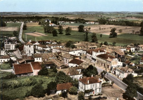 MARCILLAC. Département : Gironde (33). Region: Nouvelle-Aquitaine (formerly Aquitaine)