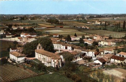TAURIAC. Département : Gironde (33). Region: Nouvelle-Aquitaine (formerly Aquitaine)